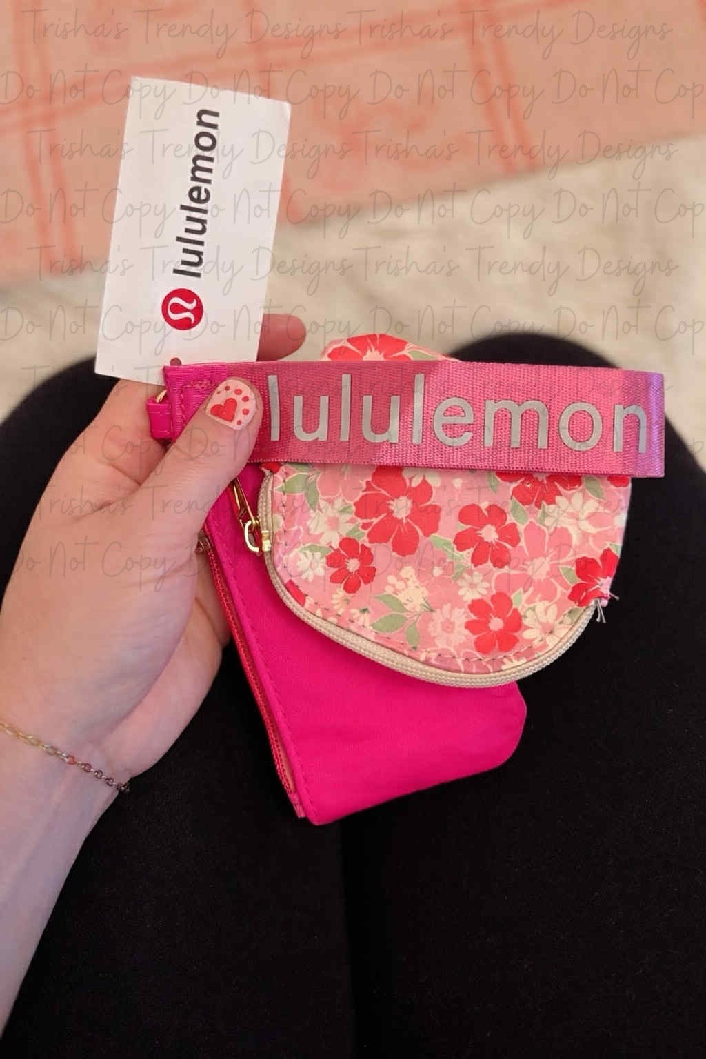 PREORDER:FLORAL WRISTLET