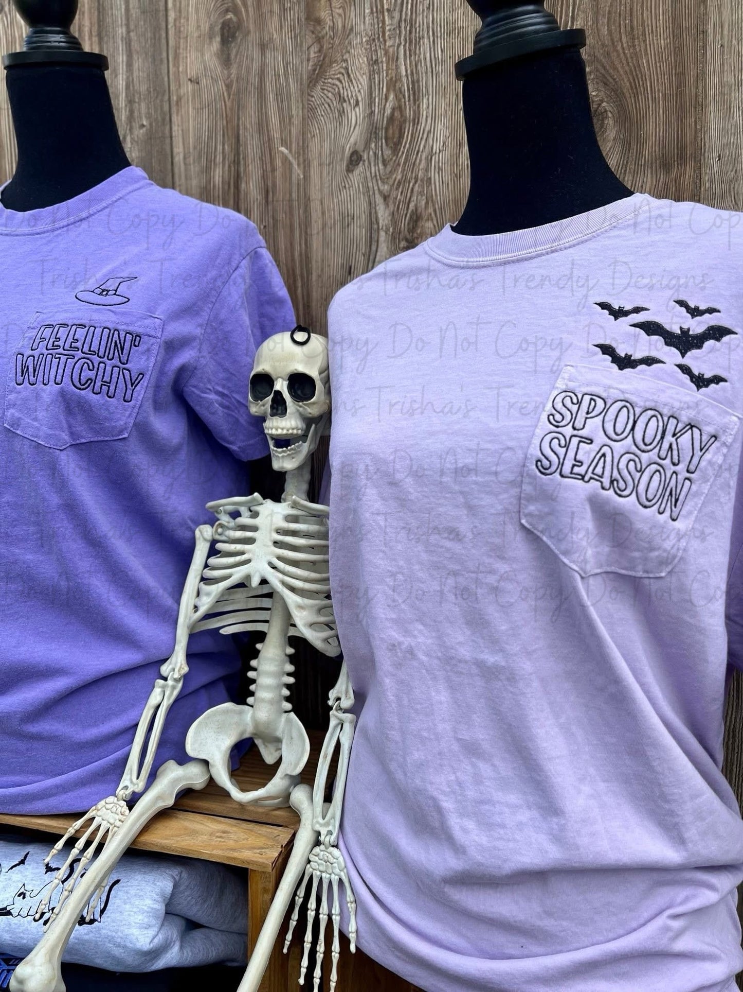 Feelin' Witchy/spooky season/hey boo Comfort Color Pocket Tee