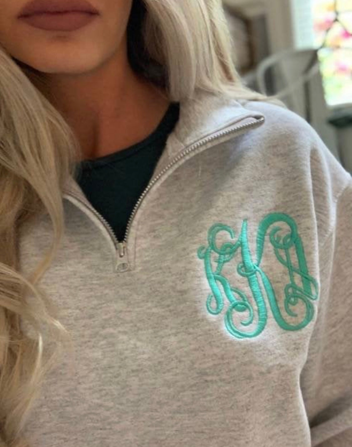 Quarter Zip sweatshirt