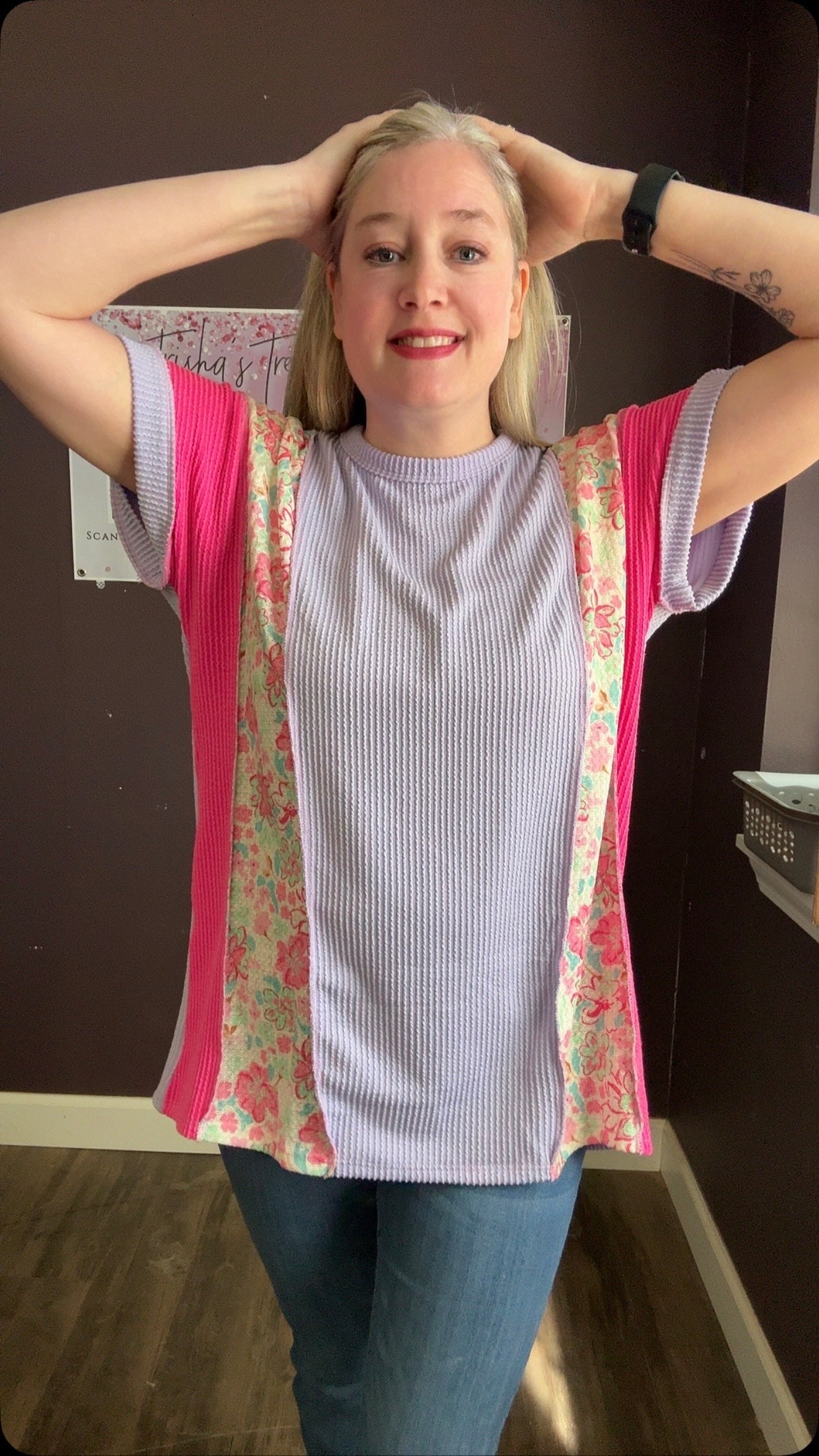 Preppy flowers 💐 top