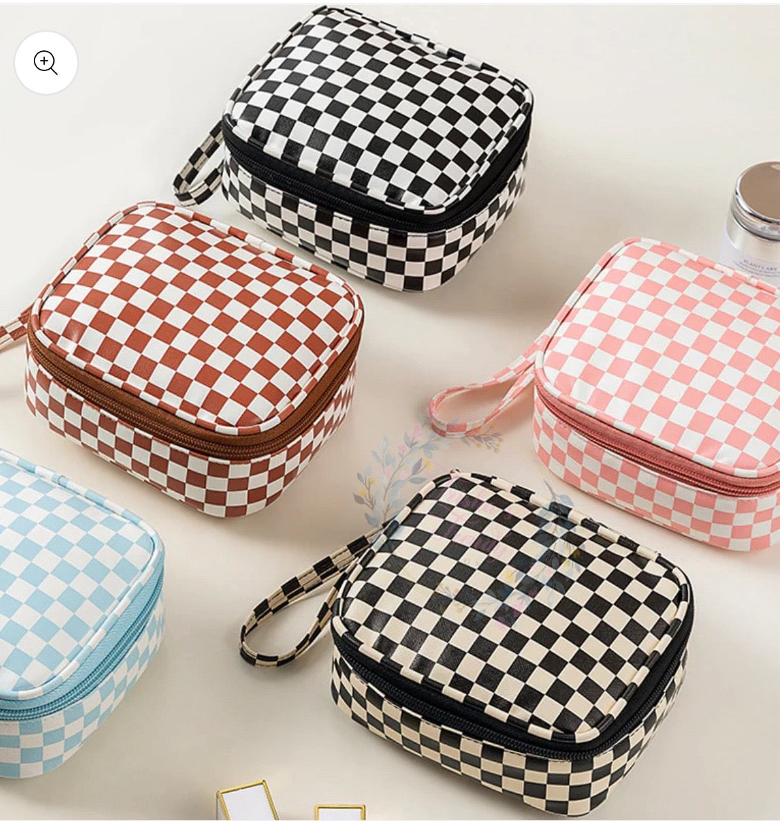 RTS: The small checker cosmetic case