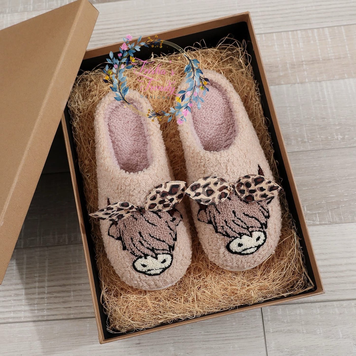 PREORDER: Highland cow with leopard bow slippers