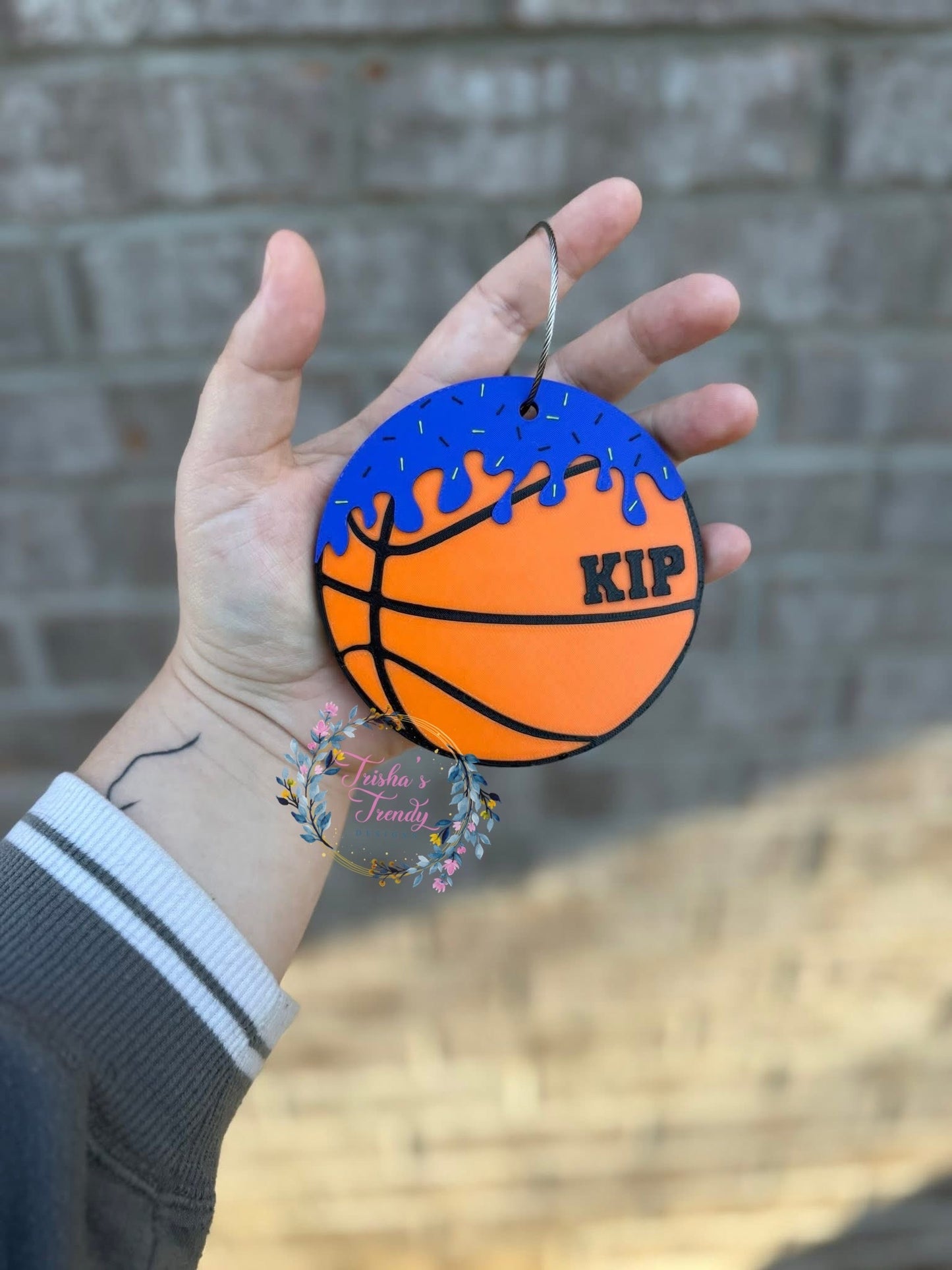 Custom bag tag