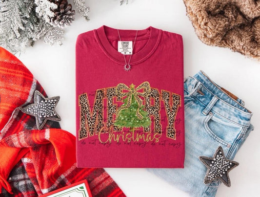 Merry Christmas leopard