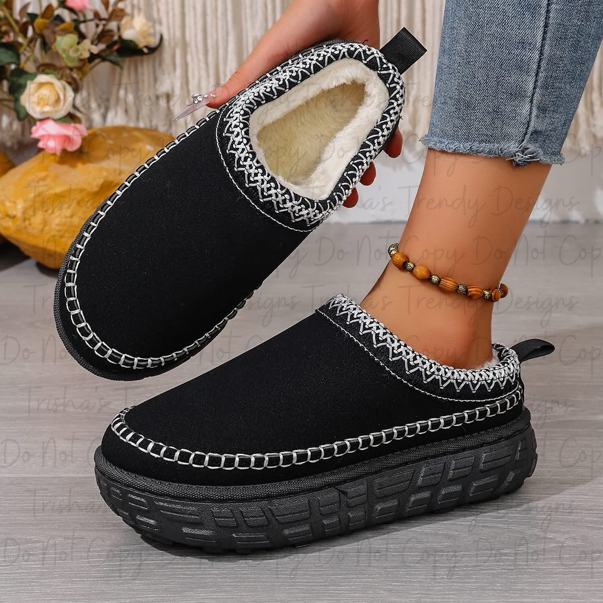PREORDER: Margo slip ons