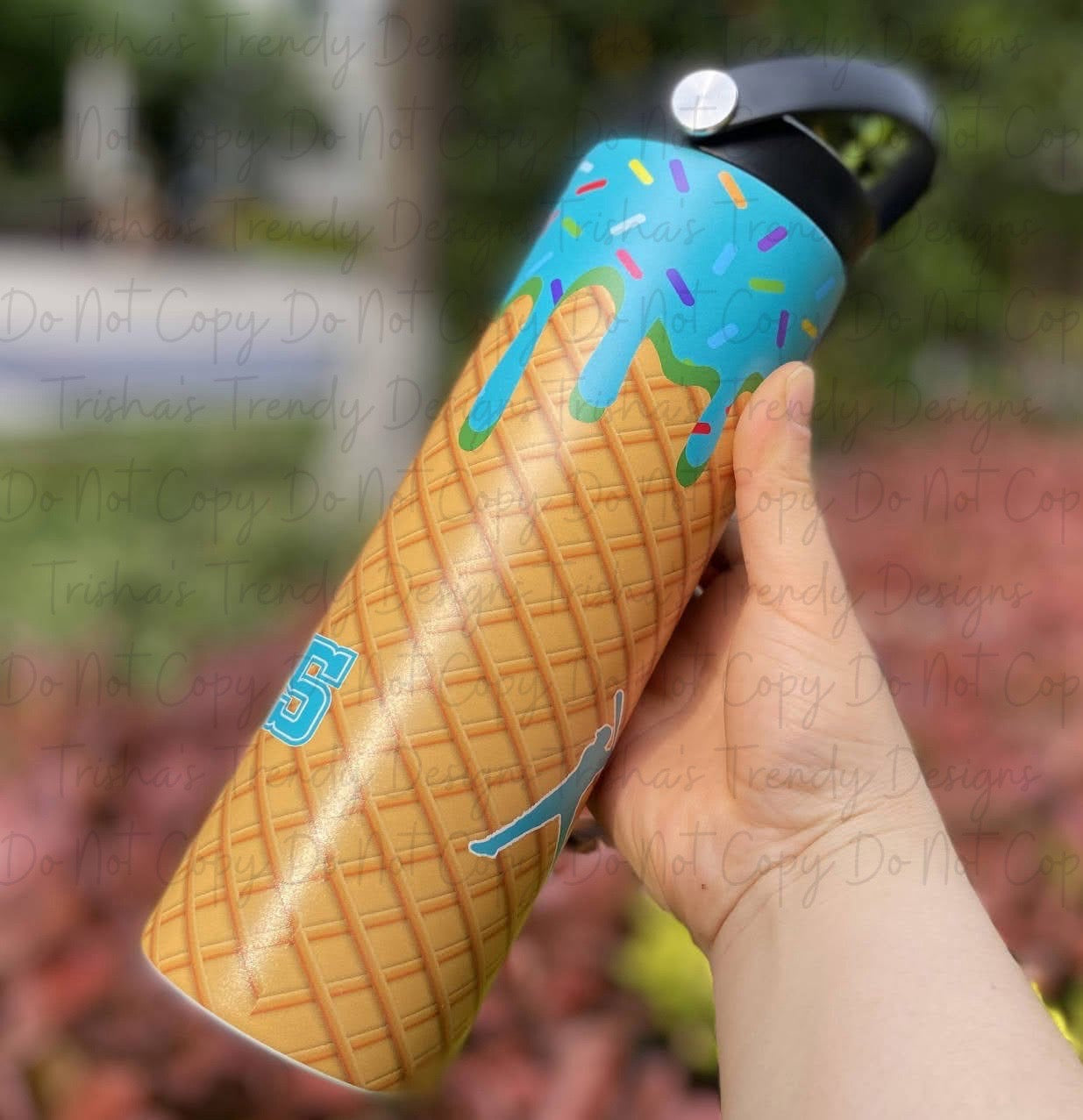 PREORDER: 20 oz Custom Seamless Bottle