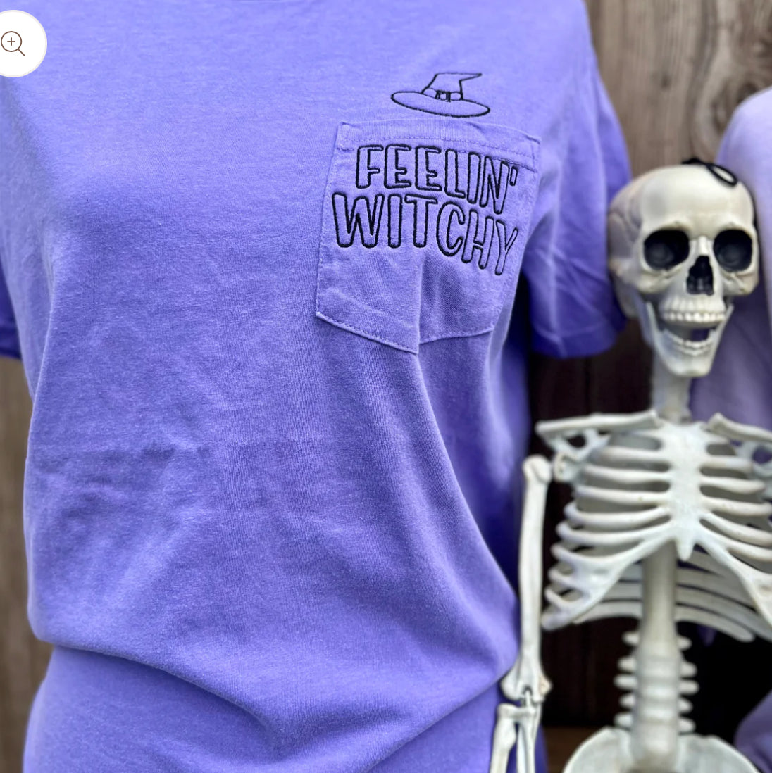 Feelin' Witchy/spooky season/hey boo Comfort Color Pocket Tee