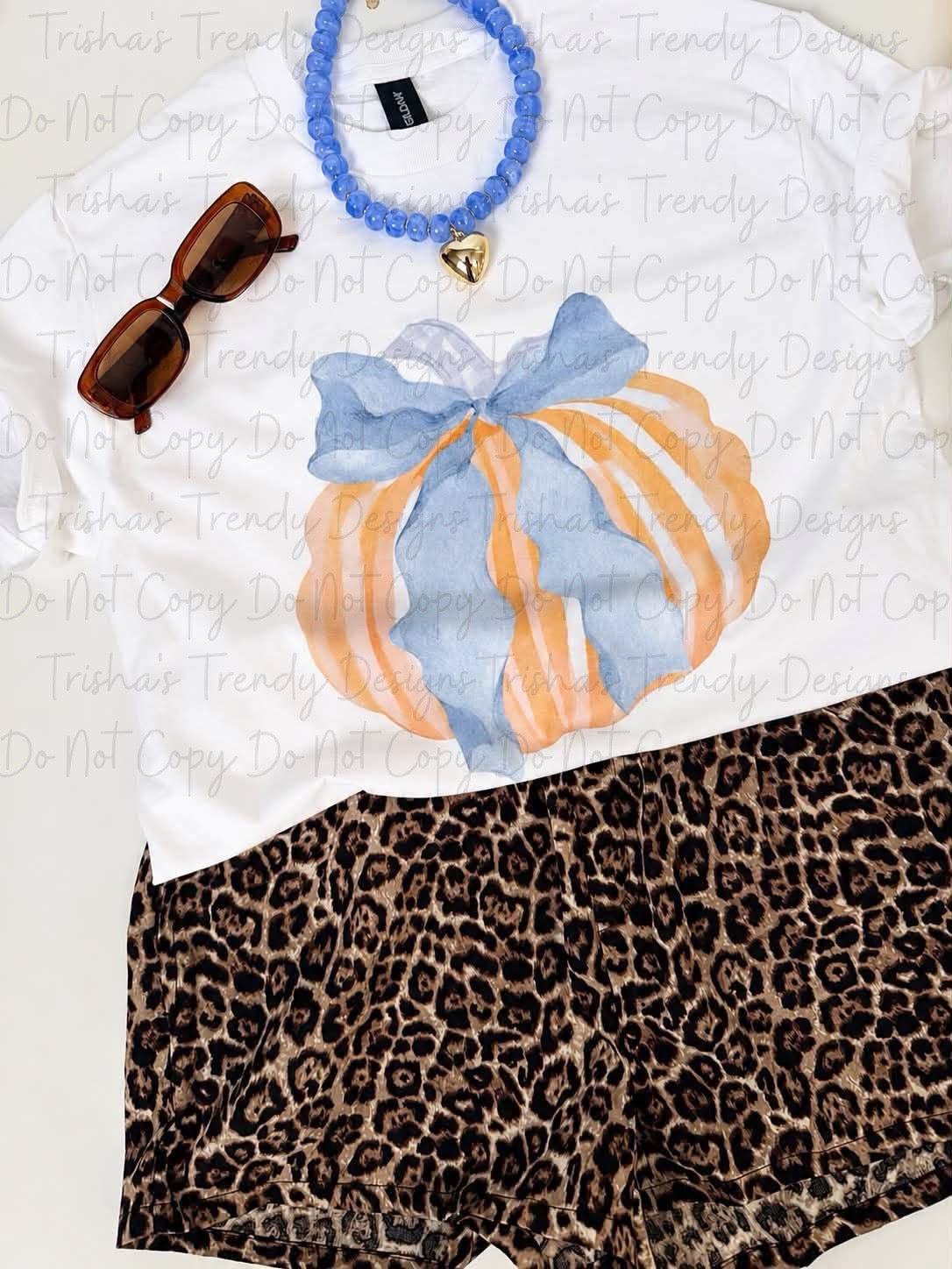 Pumpkin with blue bow YOUTH